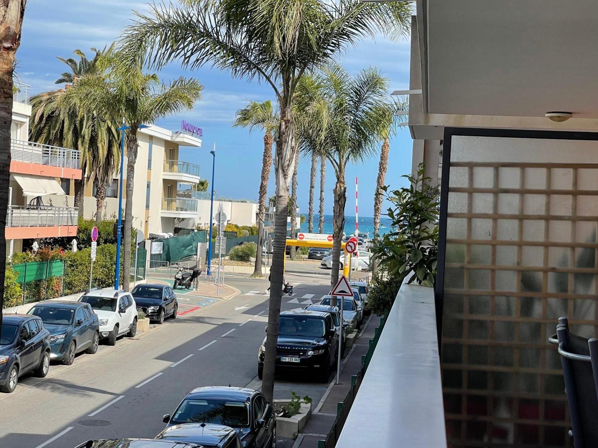 Villeneuve Loubet Plage- Entre Nice Et Cannes Zewnętrze zdjęcie